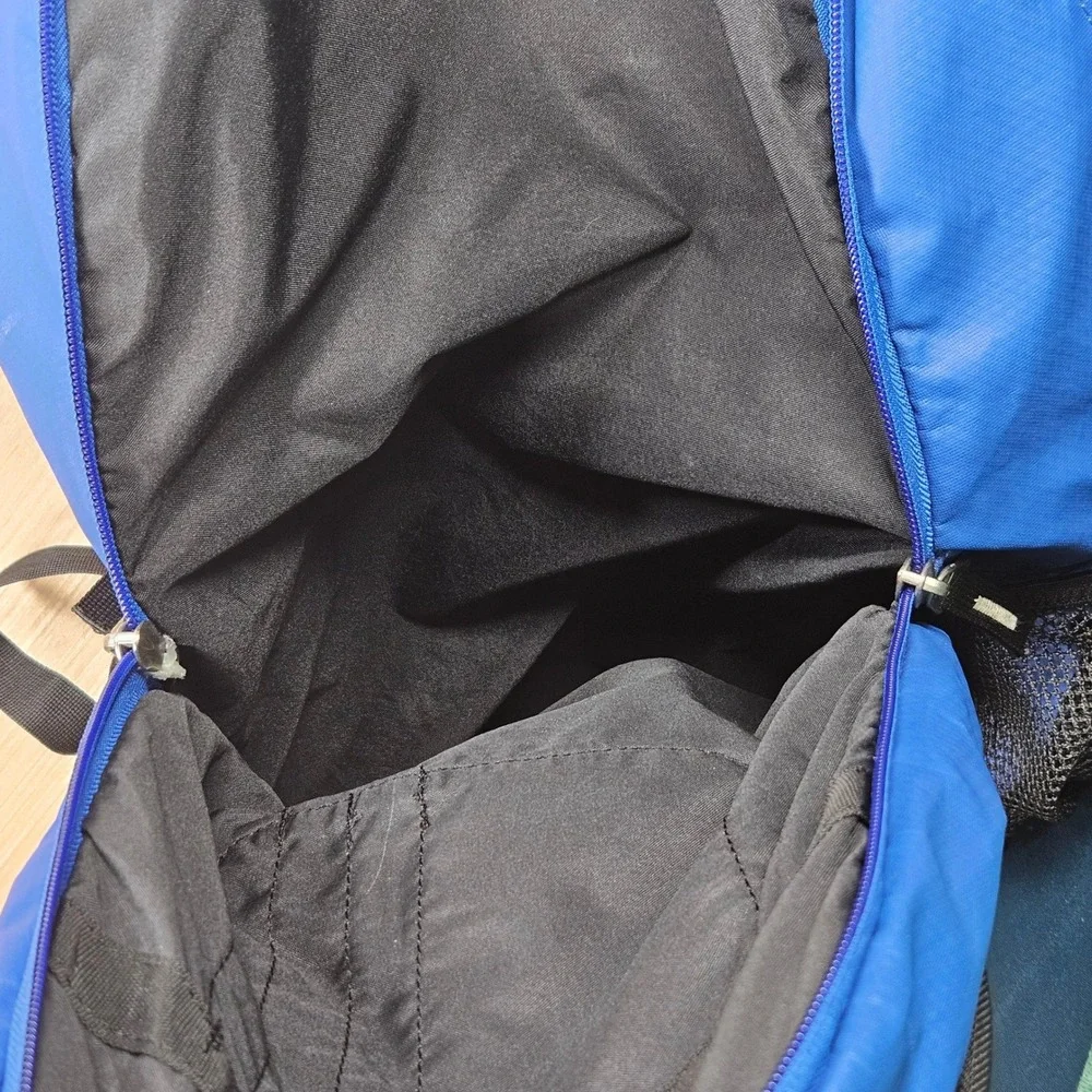 Nike backpack unisex